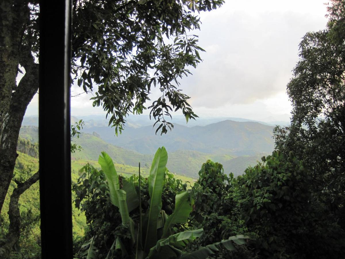 Clouds Mountain Gorilla Lodge Kisoro Buitenkant foto